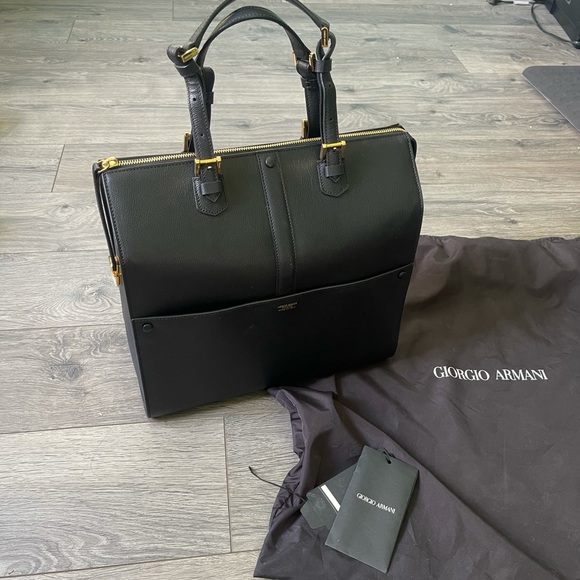 Armani handbag black New with all bags, Tags, n Certificate. - Picture 8 of 13